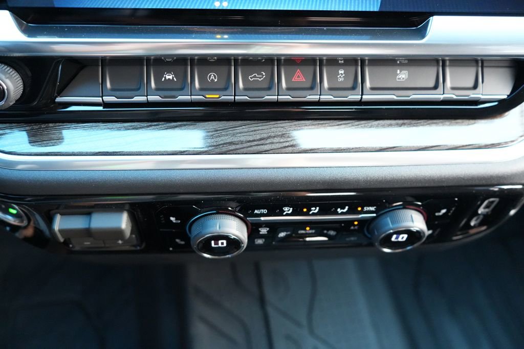 2026 Chevrolet Silverado 1500 RST - Photo 38