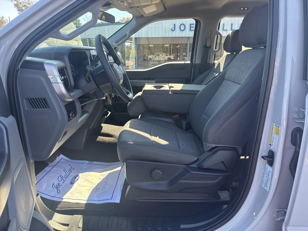 New 2026 Avalanche Ford F-250® XL image 6