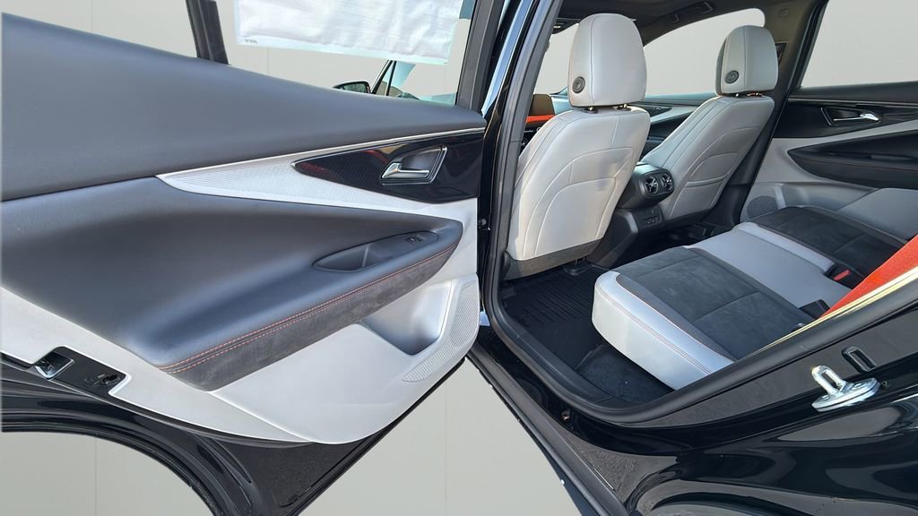 2026 Chevrolet Blazer EV SS - Photo 43