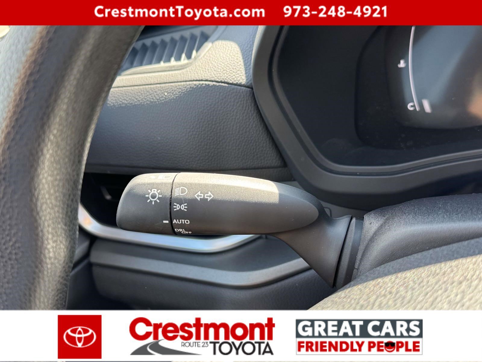 Certified Used 2025 Wind Chill Pearl Toyota LE image 23