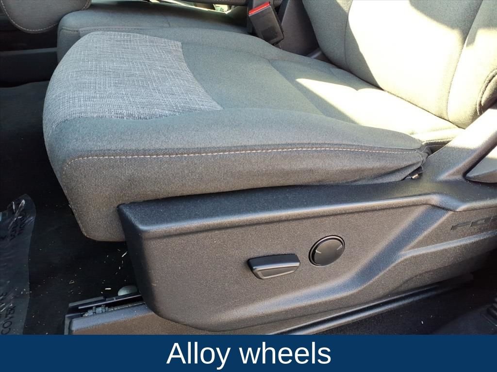 2023 Ford F-150 XLT - Photo 17