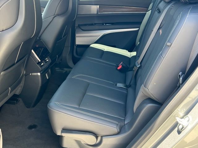 2026 Cadillac VISTIQ Sport - Photo 14