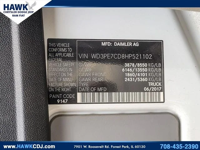 Used 2017  Mercedes-Benz Cargo 144 WB image 12
