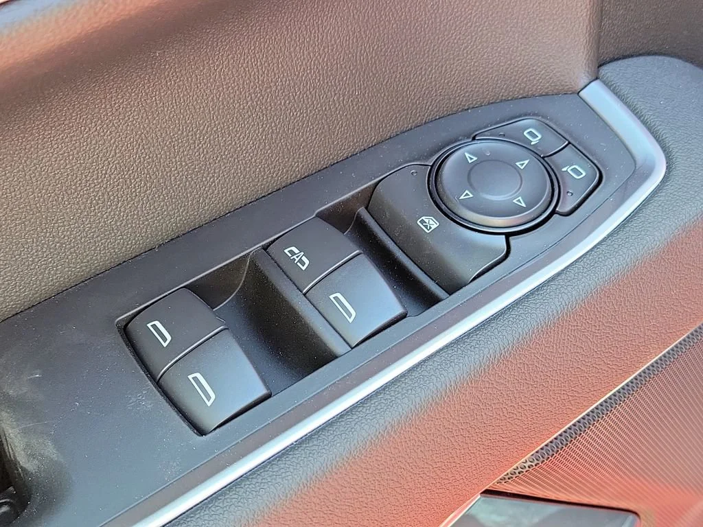 2026 Chevrolet Silverado 1500 LT - Photo 19