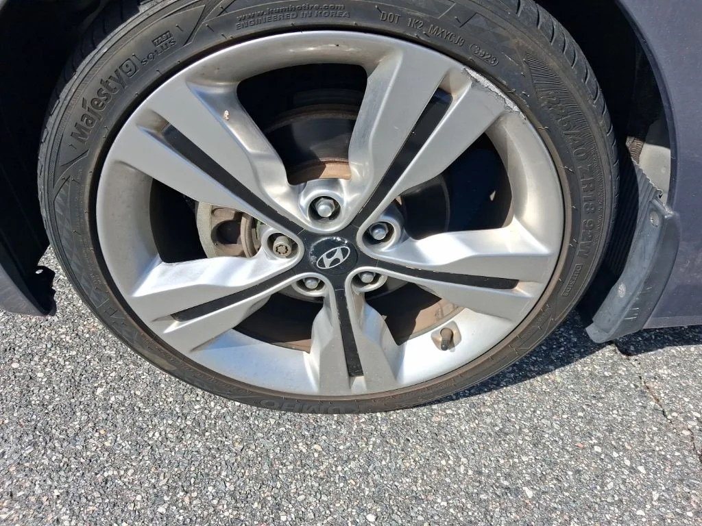 Used 2017 Gray Hyundai Value Edition image 15