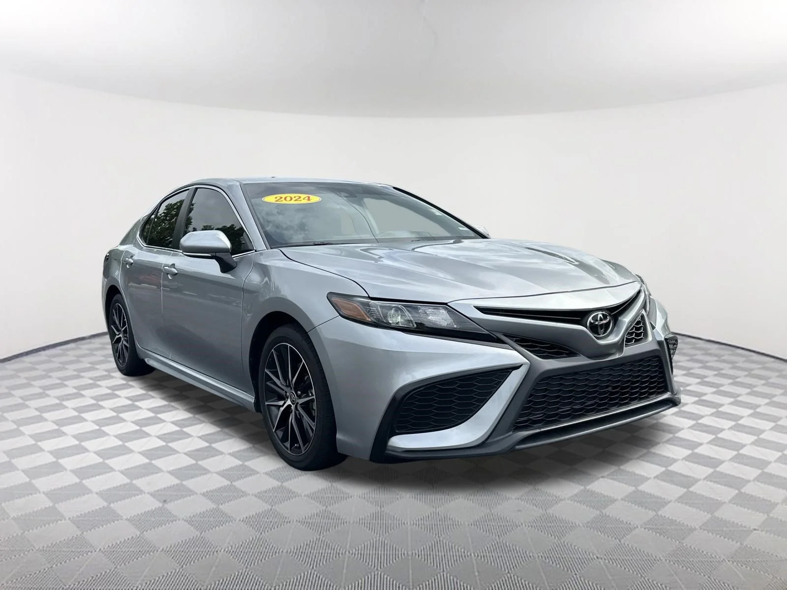Used 2024 Celestial Silver Metallic Toyota SE image 3