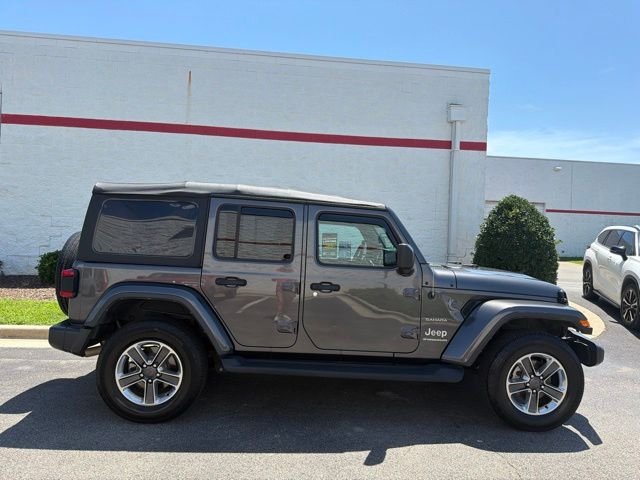Used 2023 Gray Jeep Sahara image 11