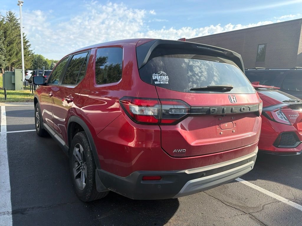 Used 2025 Radiant Red Honda EX-L image 2