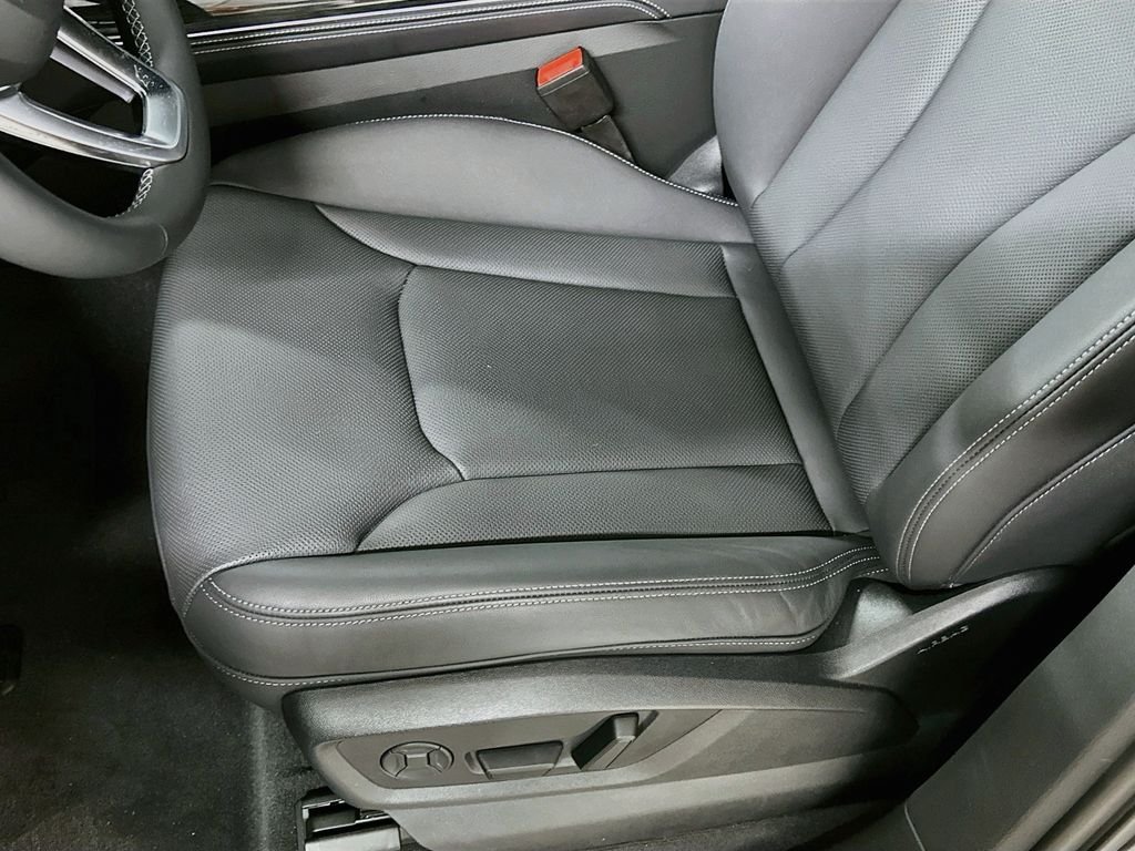Used 2026 Black Metallic Audi 55 Premium Plus image 21
