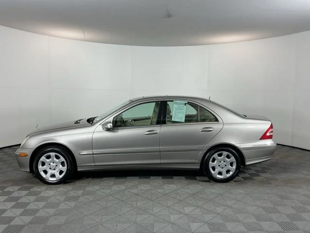 Used 2006  Mercedes-Benz C 350 image 8