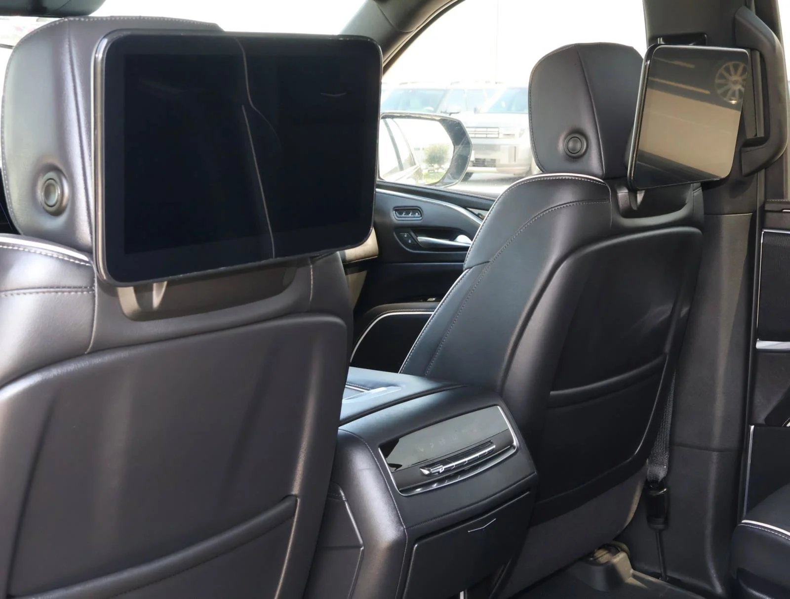 Used 2024 Black Raven Cadillac Premium Luxury image 17