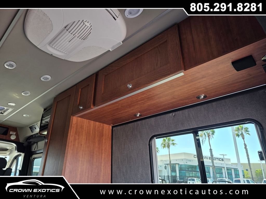 Used 2021 Gray Ram High Roof image 15