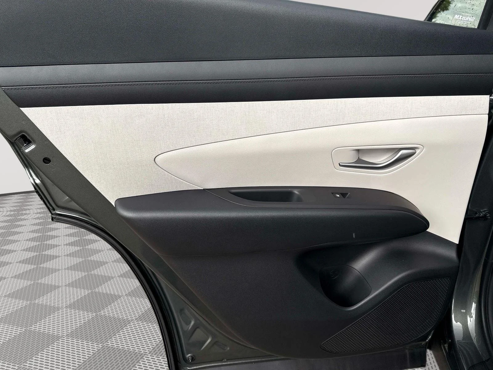 2025 Hyundai Tucson SEL Convenience - Photo 11