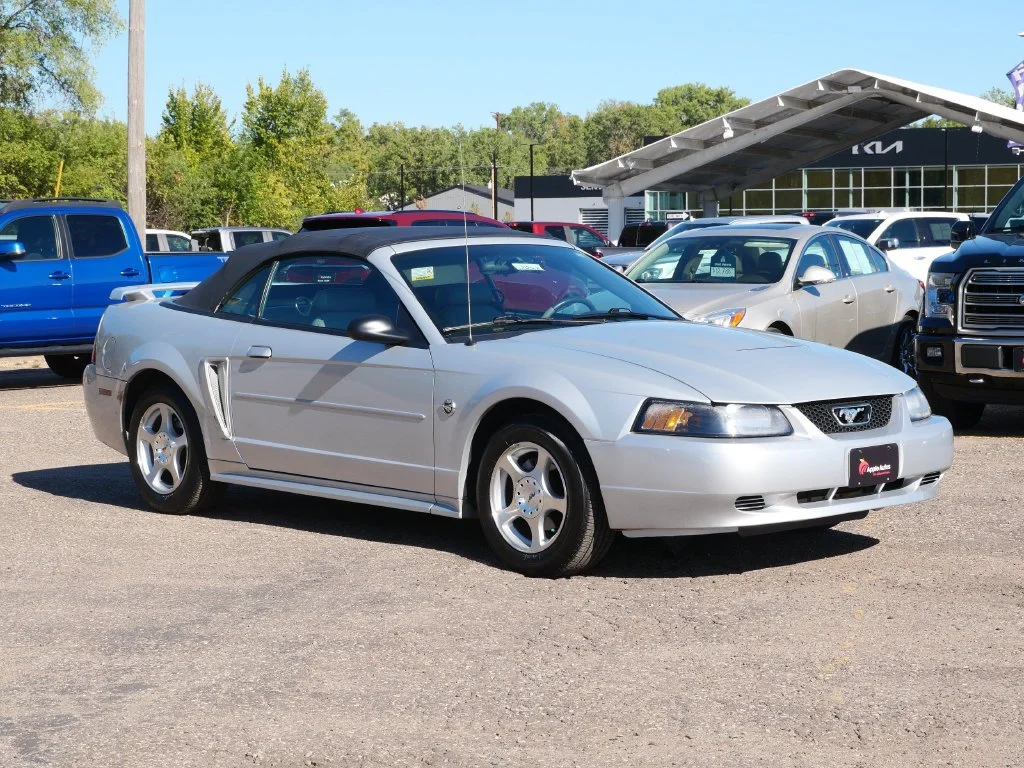 Used 2004  Ford V6 image 6
