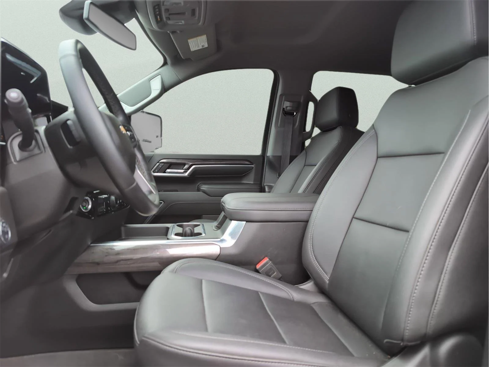 Used 2024 Radiant Red Tintcoat Chevrolet LTZ image 13