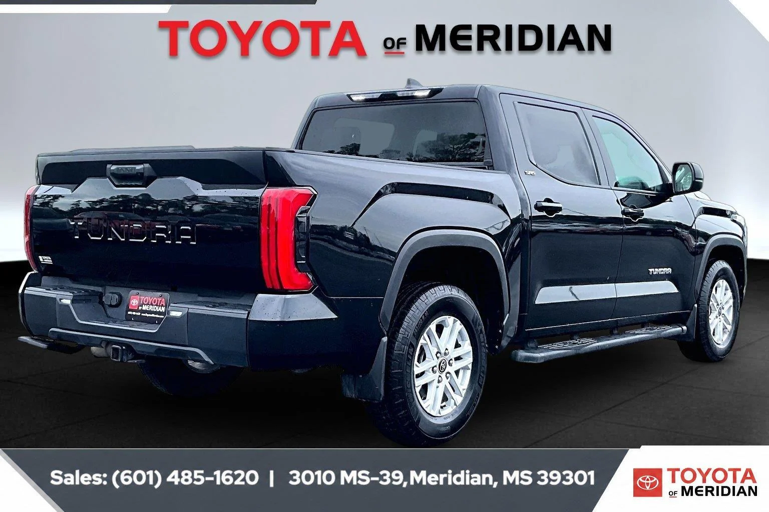 Used 2024 Midnight Black Metallic Toyota SR5 image 11