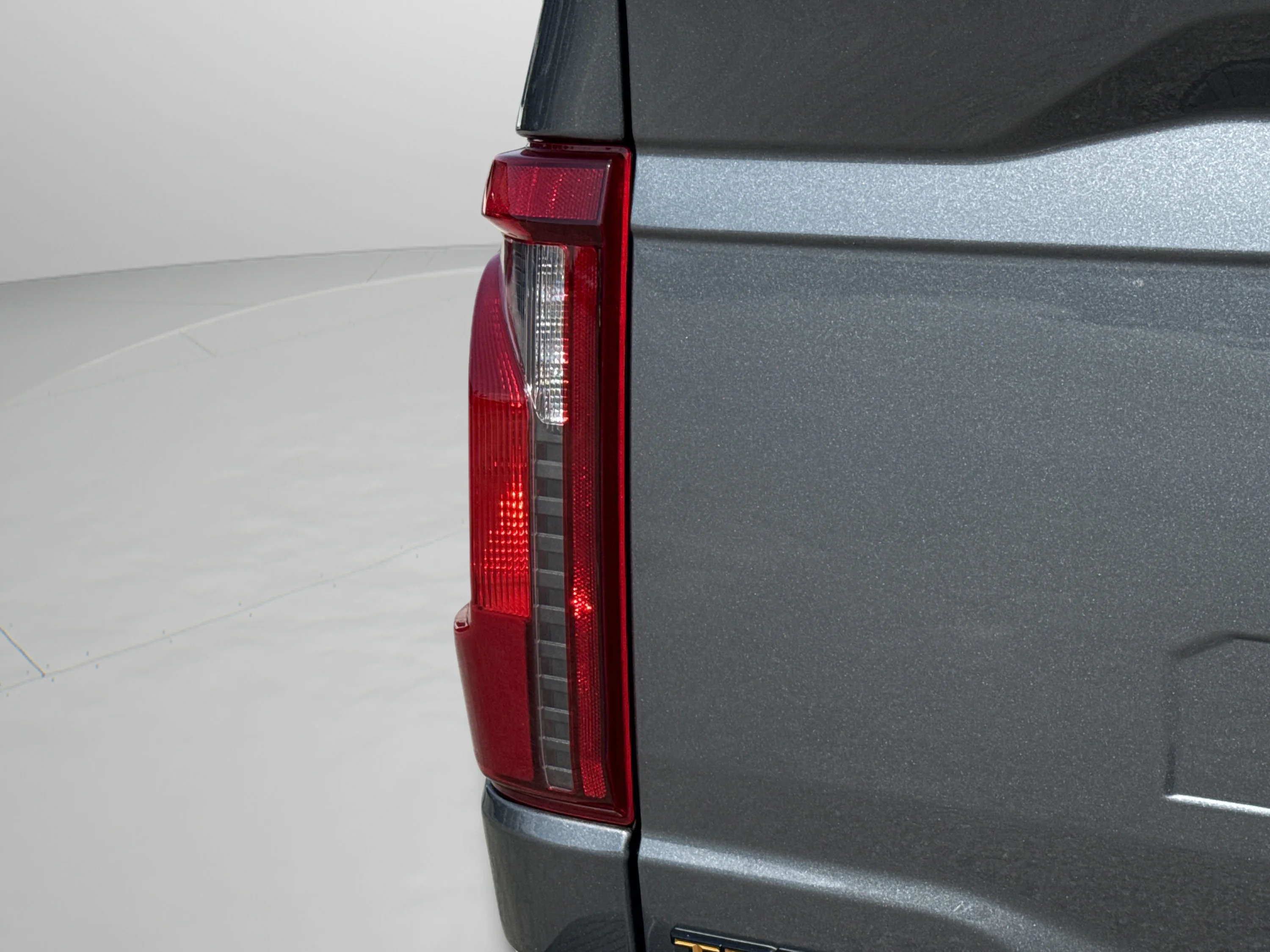 Used 2025 Carbonized Gray Metallic Ford Tremor image 46