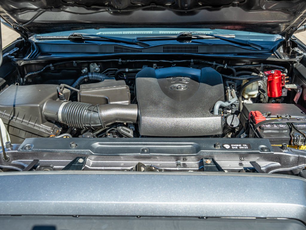 Used 2016 Magnetic Gray Metallic Toyota Limited image 45