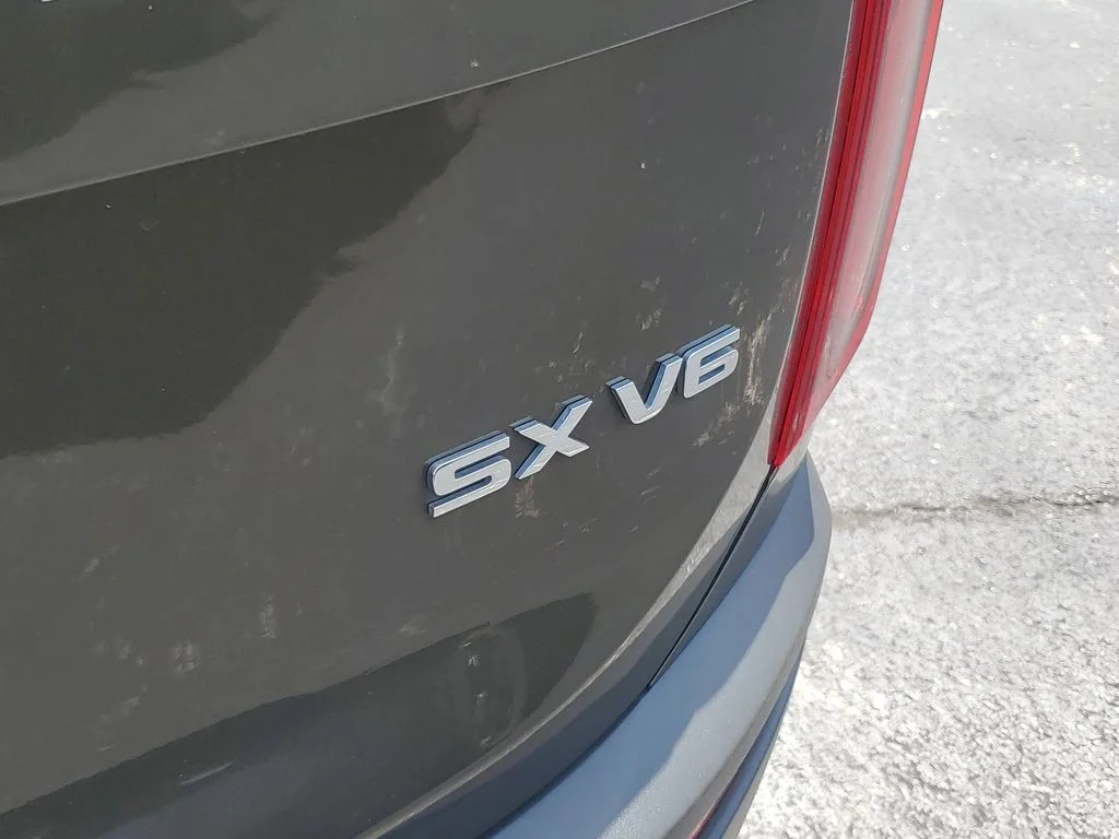 Certified Used 2021 Green Kia SX image 8