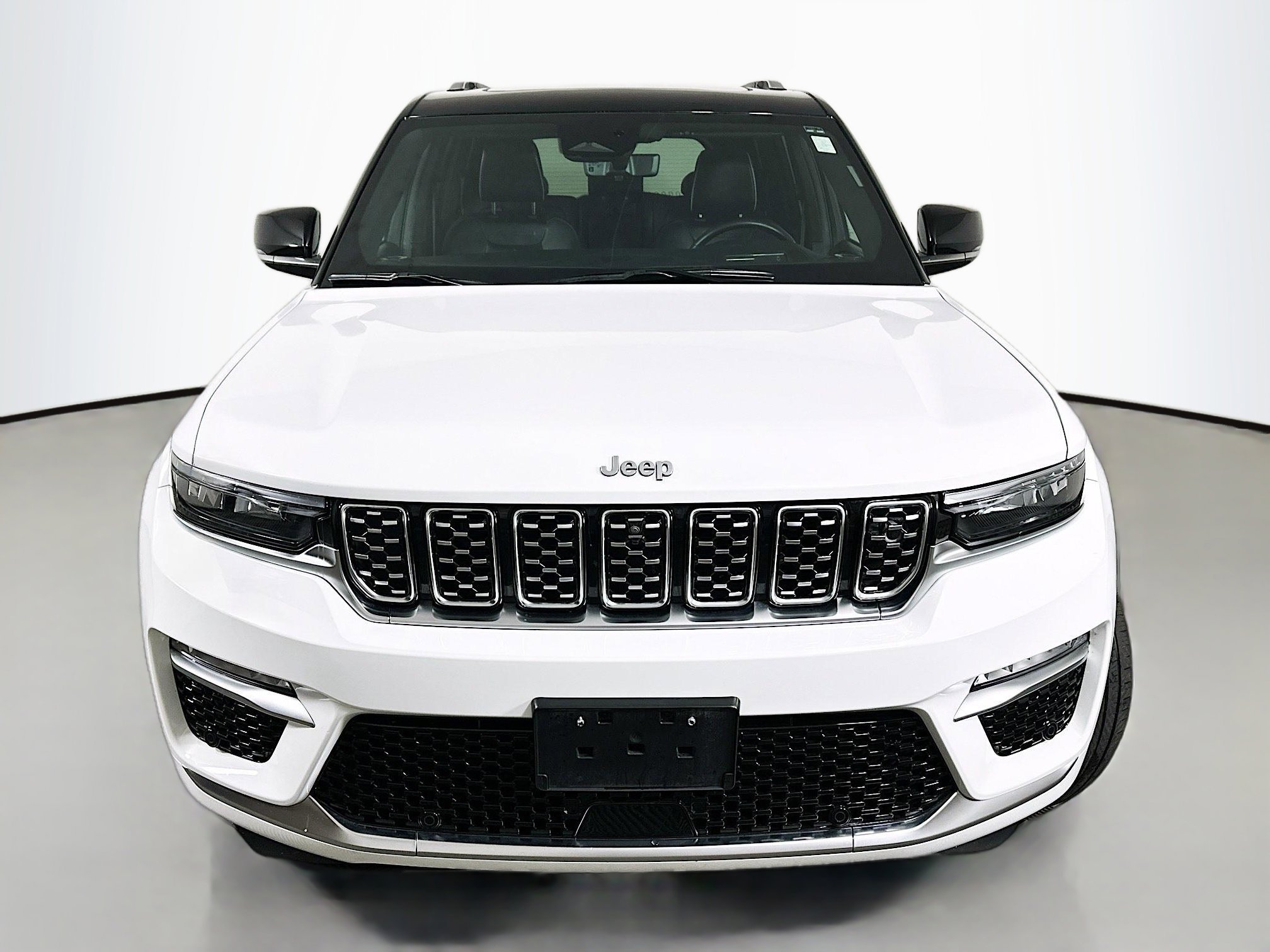 Used 2024 Bright White Clearcoat Jeep Summit image 2