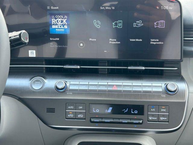 New 2026 Black Hyundai SEL Sport FWD image 19