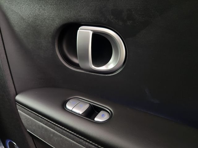 2024 Hyundai IONIQ 5 Limited - Photo 13