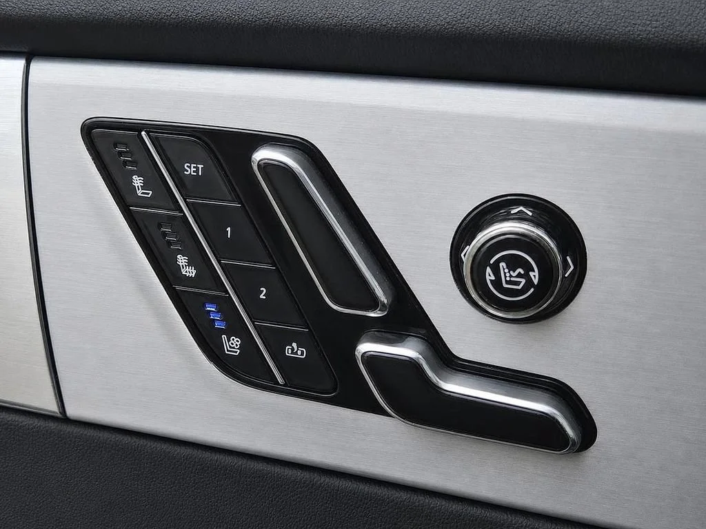 2027 Cadillac VISTIQ Luxury - Photo 13