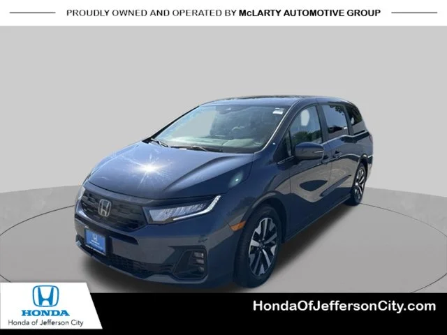 Used 2025 Silver Honda EX-L image 1