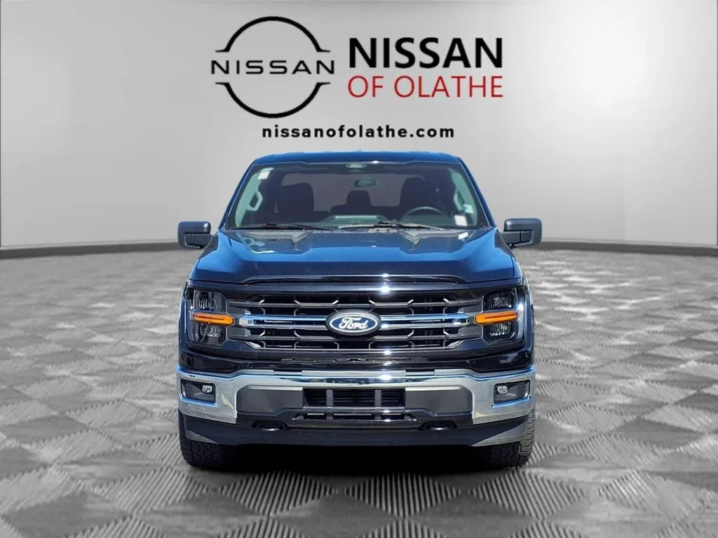 Used 2025 Black Ford XLT image 32