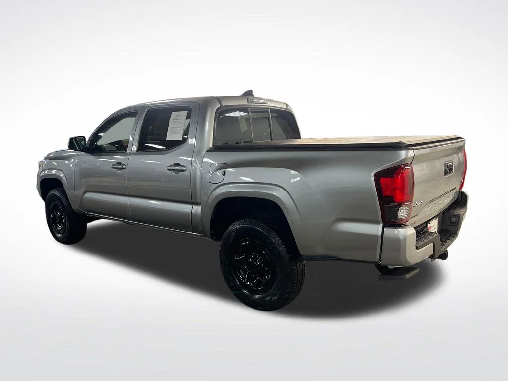 Used 2023 Silver Toyota SR image 3