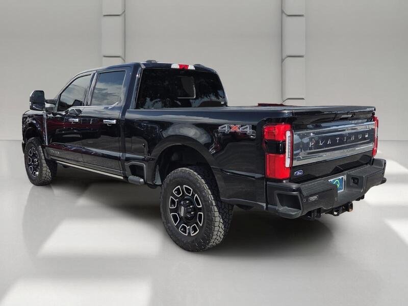 Used 2024 Black Metallic FORD PLATINUM 4WD CREW CAB 6.75
