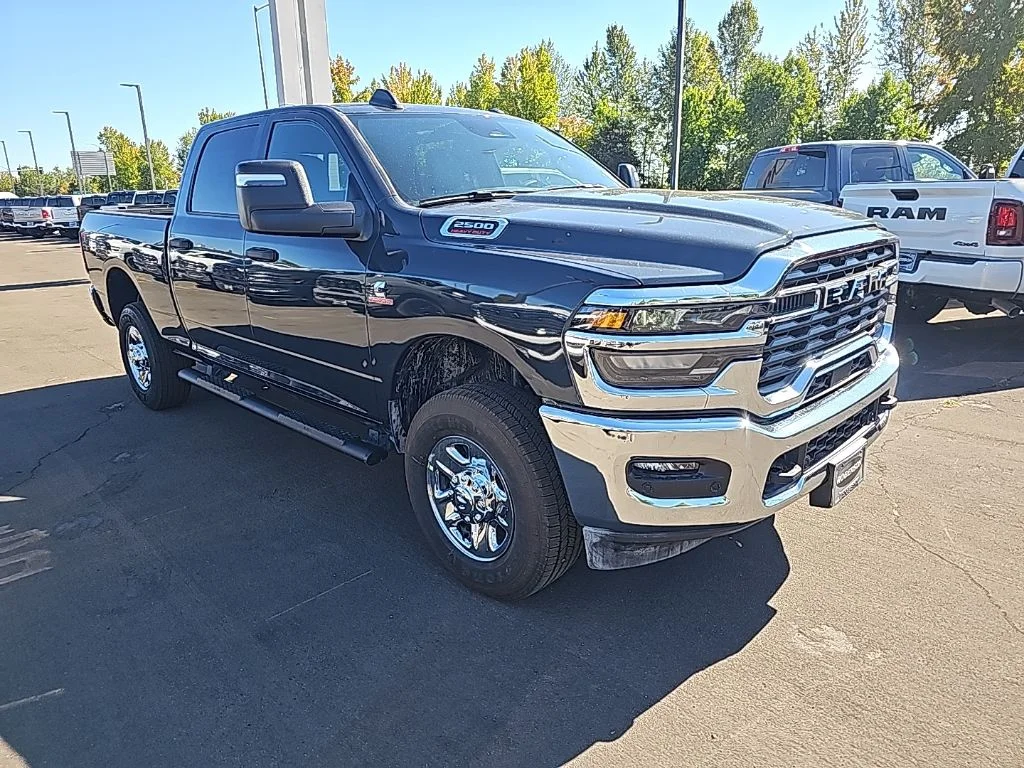 2026 RAM 2500 Tradesman - Photo 6