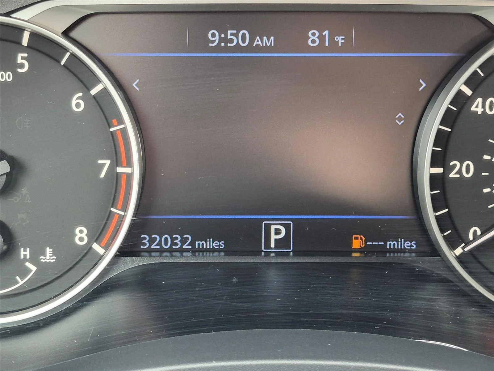 Used 2023 Glacier White Nissan 2.5 SR image 16