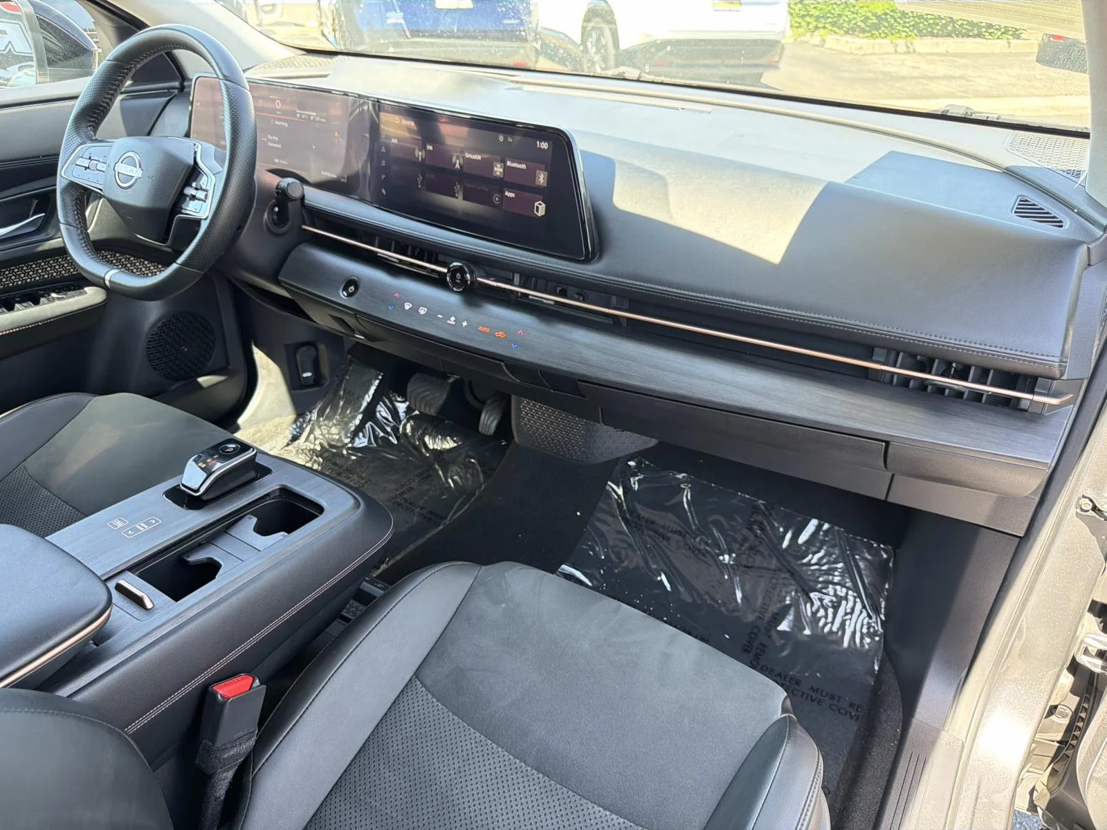Used 2023 GUN METALLIC Nissan ENGAGE image 35