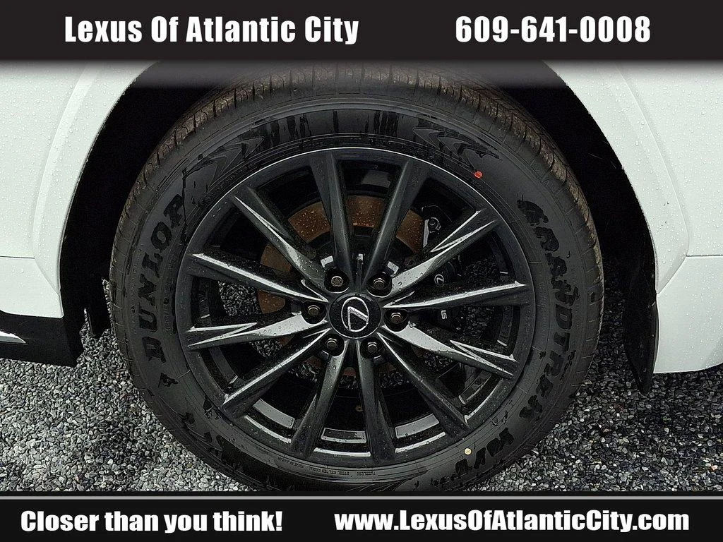 New 2026 Ultra White Lexus F SPORT HANDLING image 5
