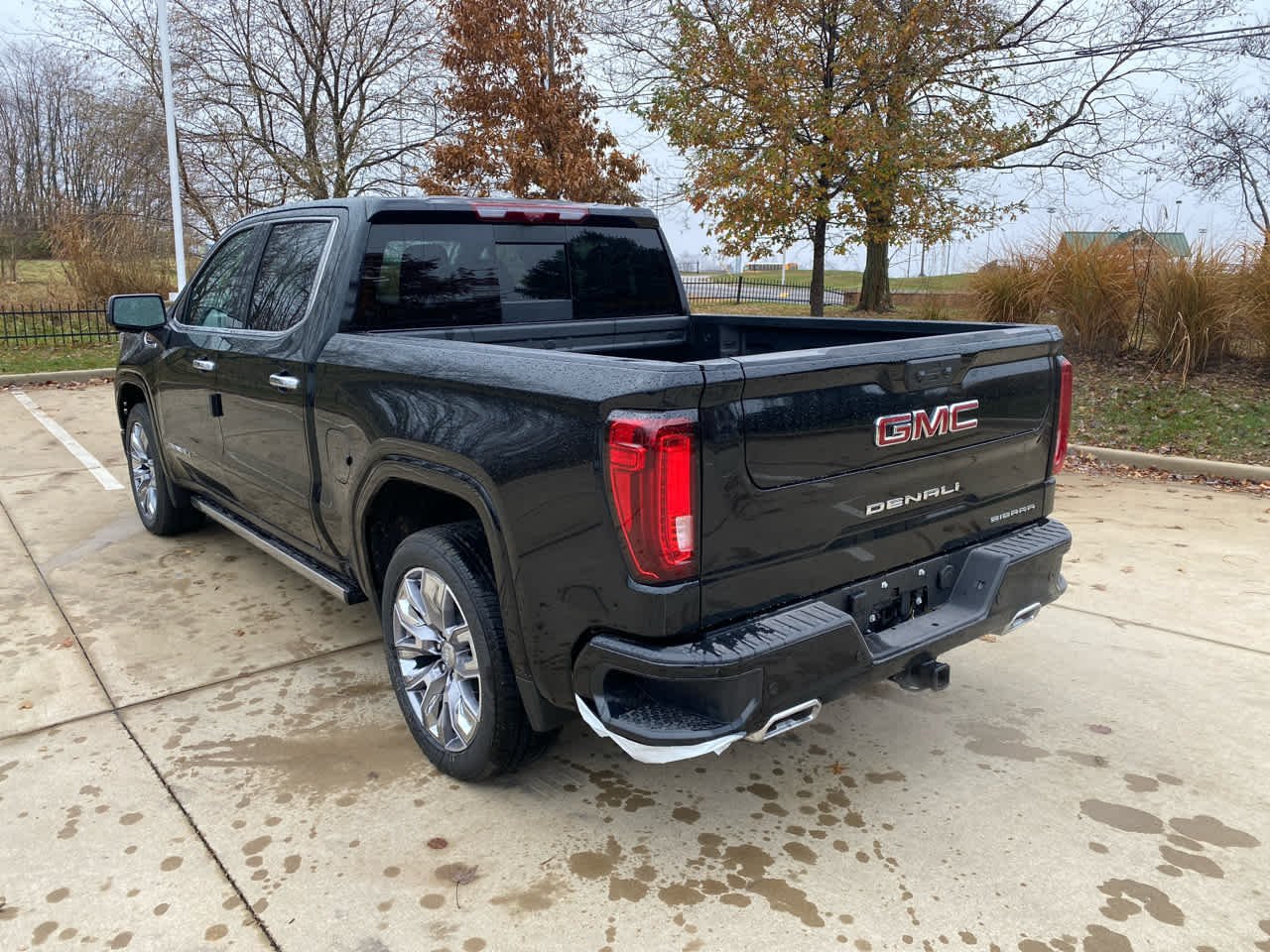 2026 GMC Sierra 1500 Denali - Photo 8