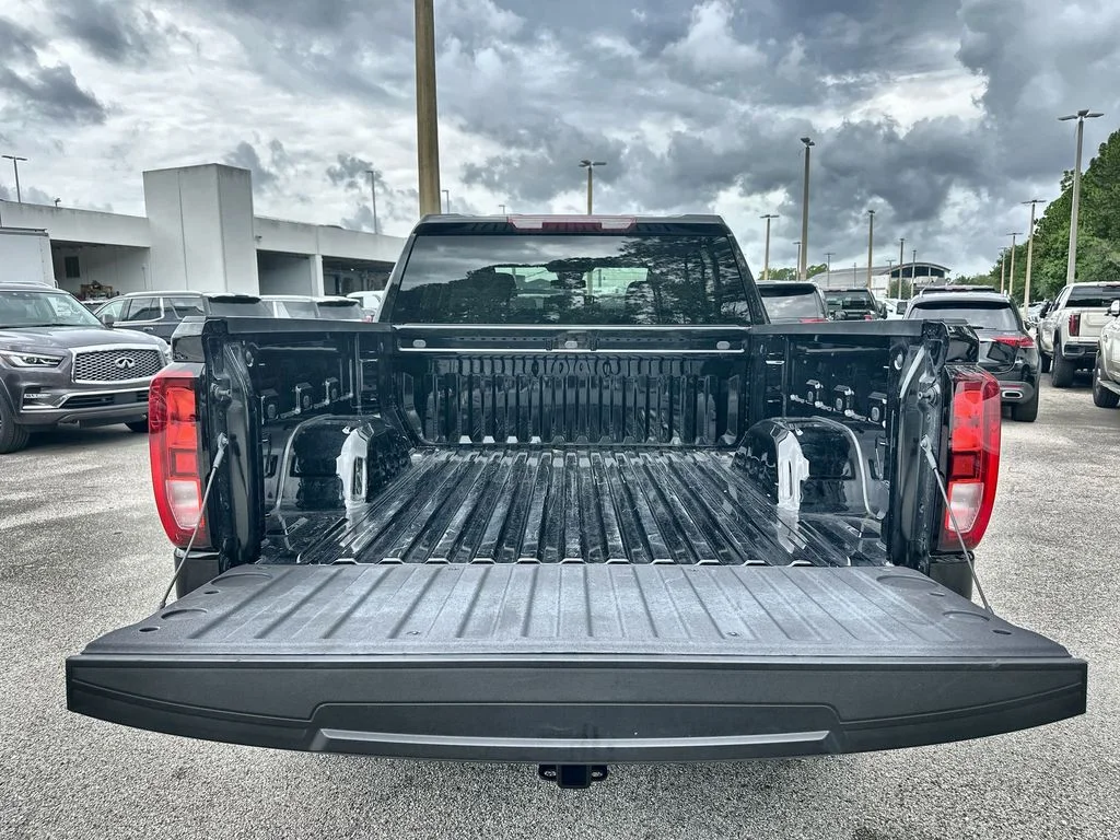 Certified Used 2025 Onyx Black GMC Elevation image 26