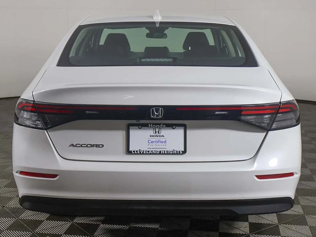 2026 Honda Accord LX - Photo 8