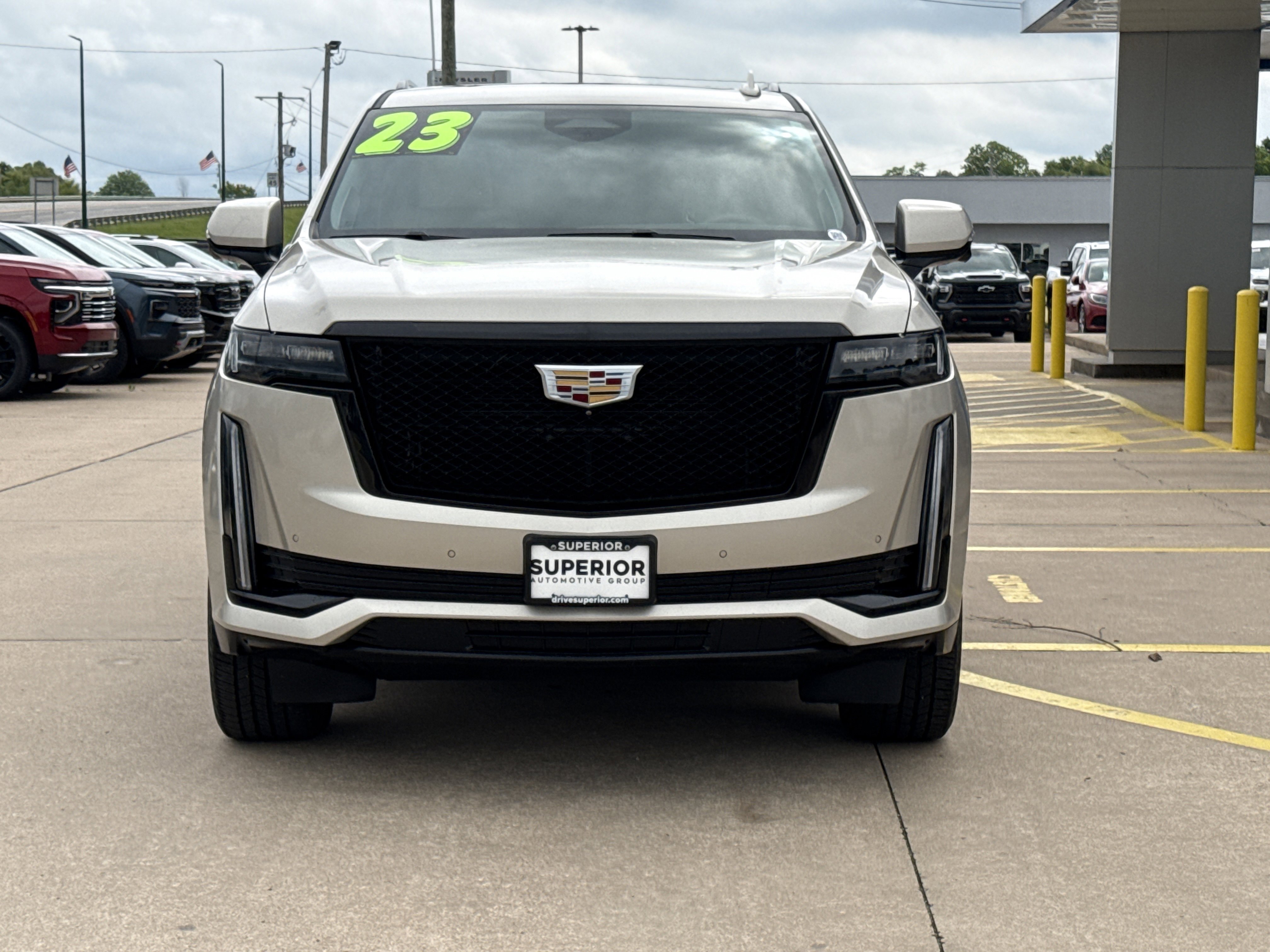 Used 2023 Sandstone Metallic Cadillac Sport Platinum image 17