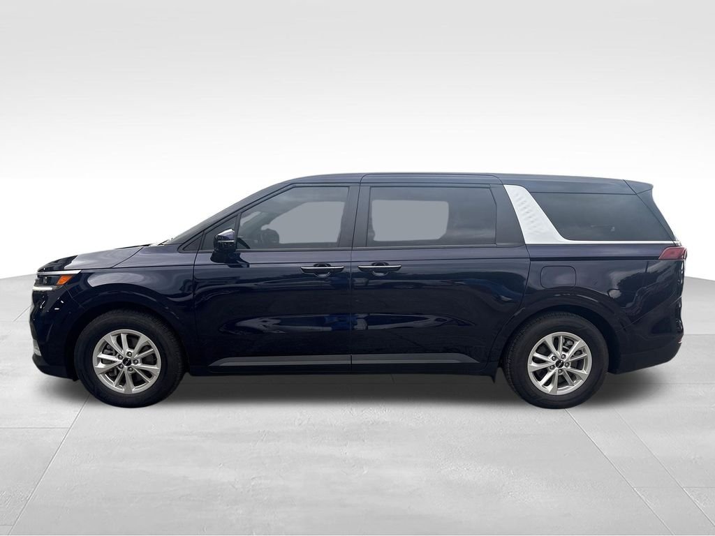 Used 2024 Blue Kia LX image 28