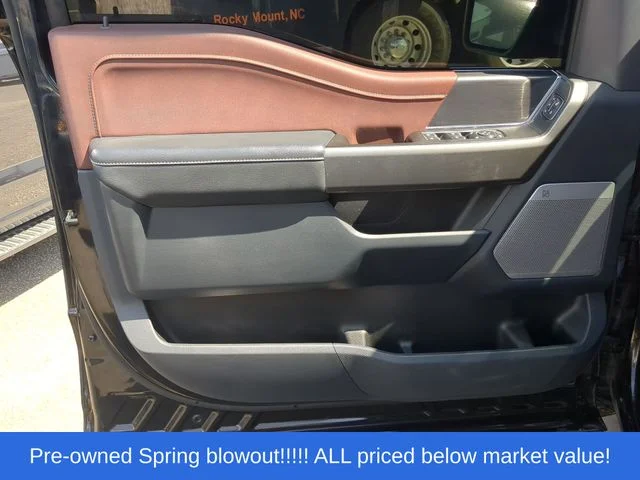Used 2022 Black Ford Lariat image 20