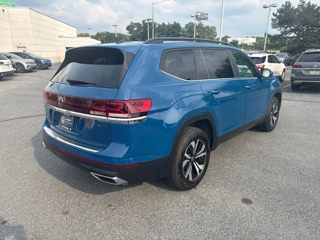 Certified Used 2026 Mountain Lake Blue Metallic Volkswagen SE image 19