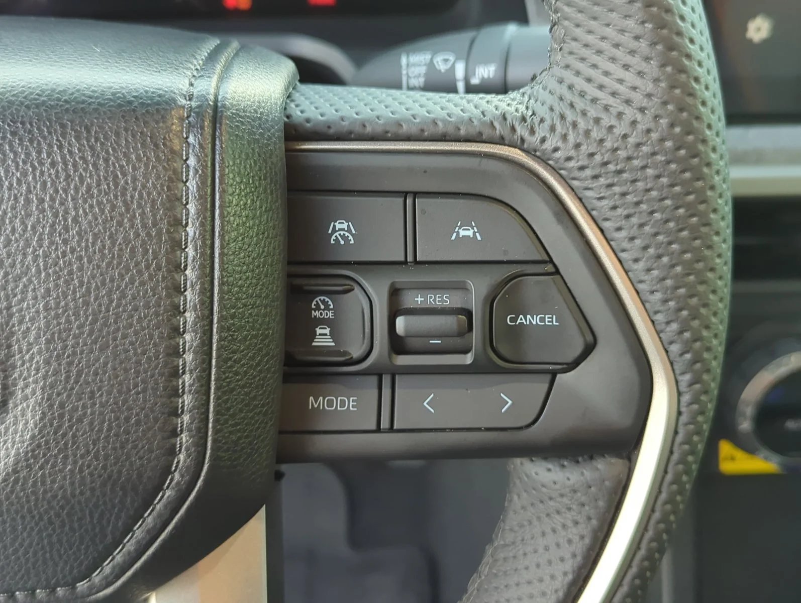 Used 2026 Bronze Oxide Toyota Trailhunter Hybrid image 18