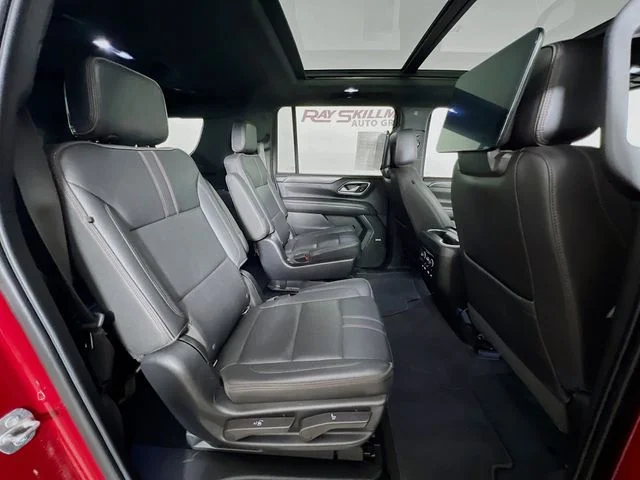 Used 2022 Red Chevrolet RST image 45