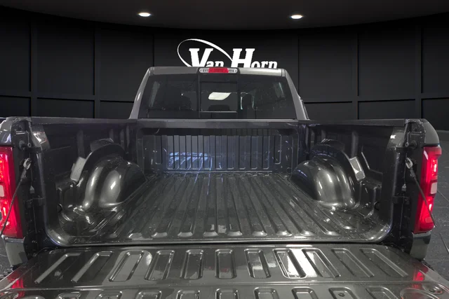New 2026 Granite Crystal Metallic Clear-Coat Exterior Paint RAM Big Horn/Lone Star image 26