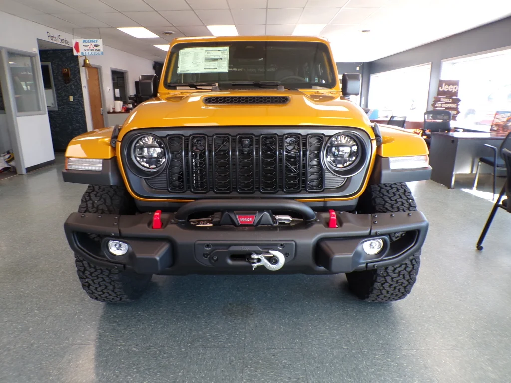 New 2026 Goldilocks Exterior Paint Jeep Rubicon X image 2