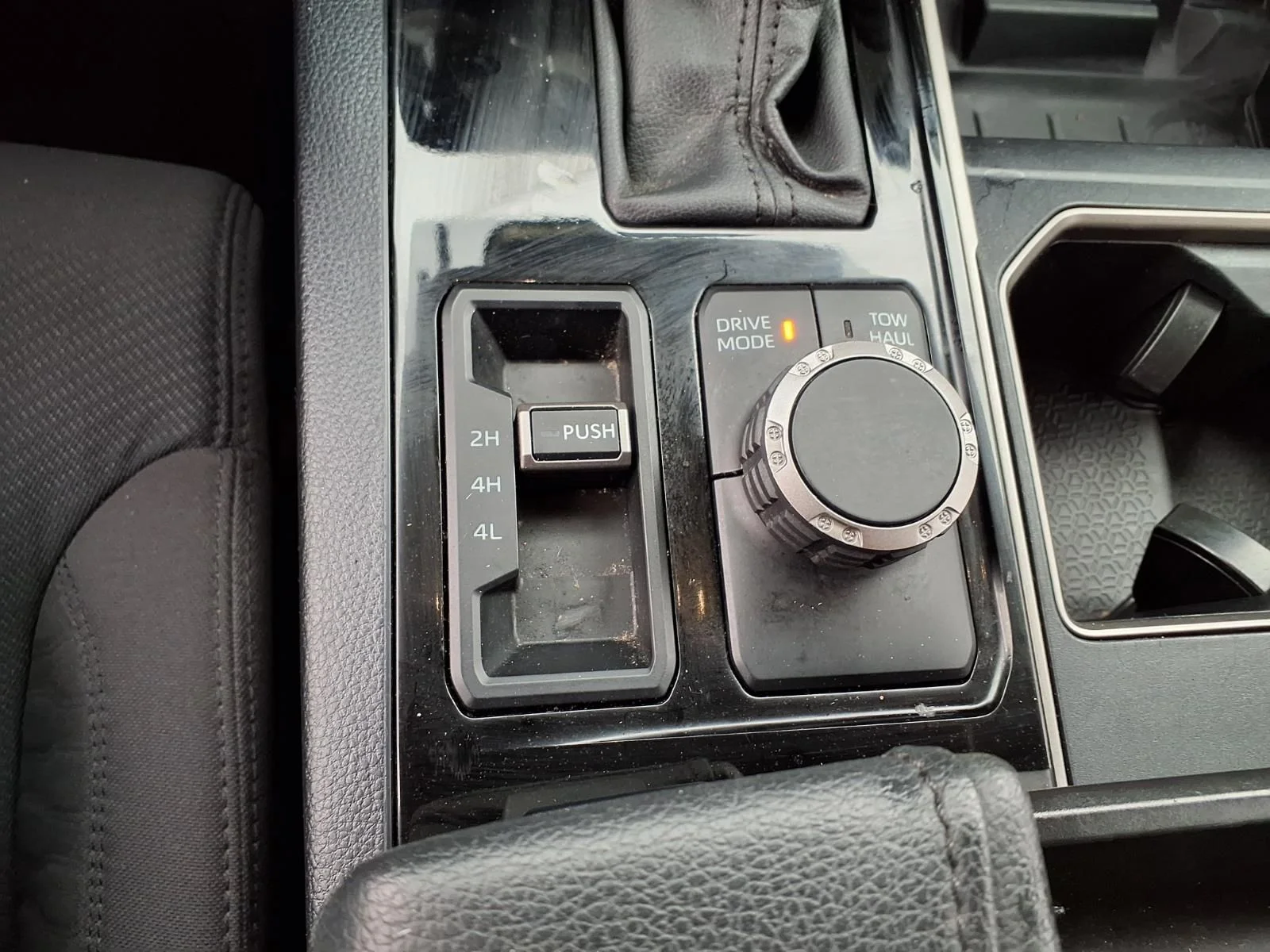 Used 2023 White Toyota SR5 image 14