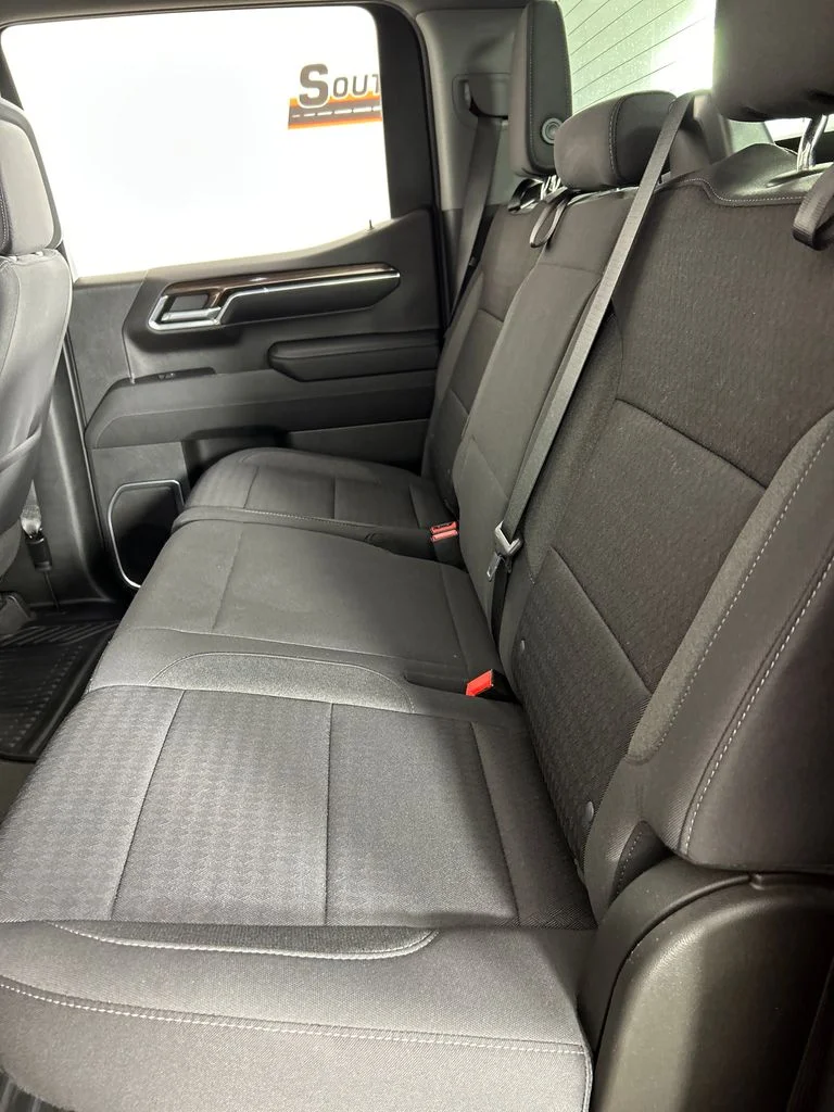 Used 2023 Red Chevrolet LT image 19