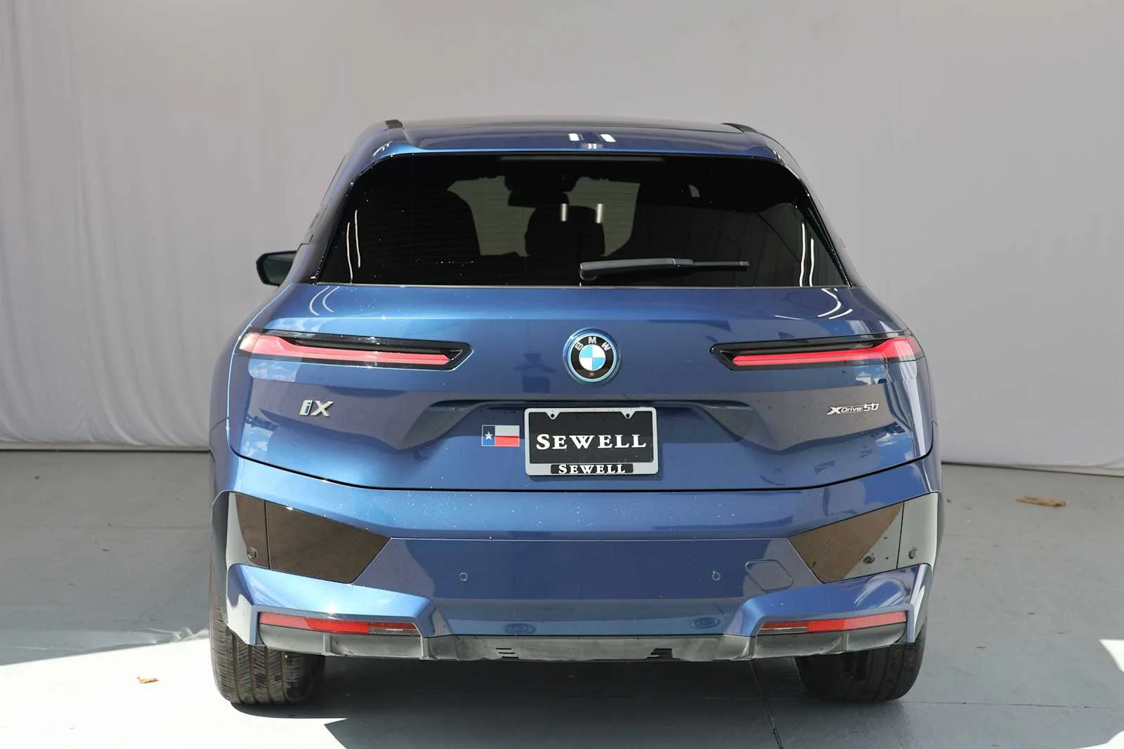 Certified Used 2024 Phytonic Blue Metallic BMW xDrive50 image 6