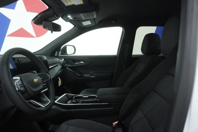 New 2027 Summit White Chevrolet LT image 15